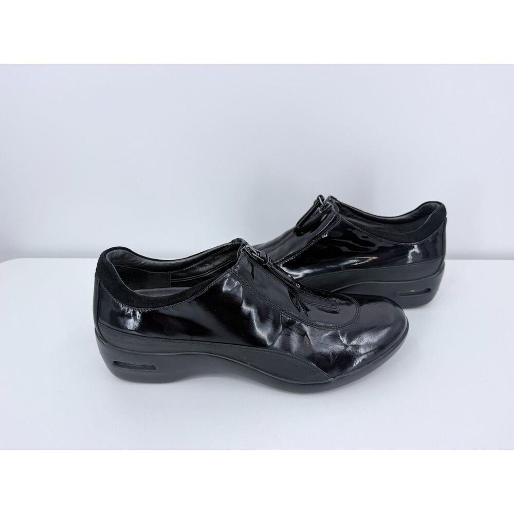 Cole Haan Air Dorie Waterproof Patent Leather Zip Front Wedge Mules 9.5 AA